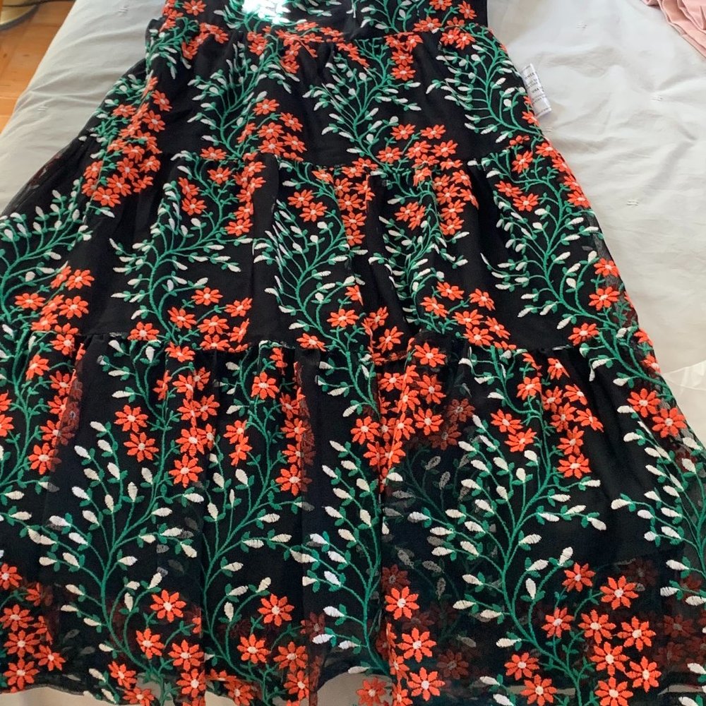 Dress the Population Size Small or Medium  River Dress - Picture 2 of 6
